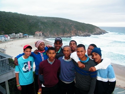 Young Knysna golfers tour top courses